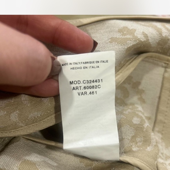 VALENTINO ROMA Jacquard Floral Belted Blazer in Cream Tan Woman's 40/4 - Picture 8 of 8